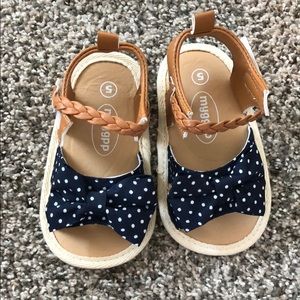 Baby shoes